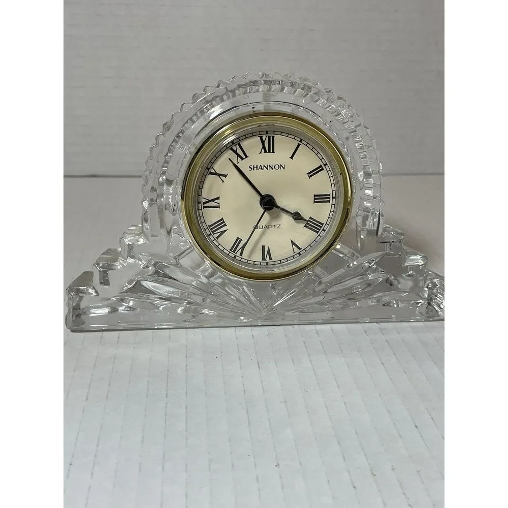 Shannon Crystal Designs Ireland 24% Lead Crystal Shelf Mantel Clock Unadjusted‎